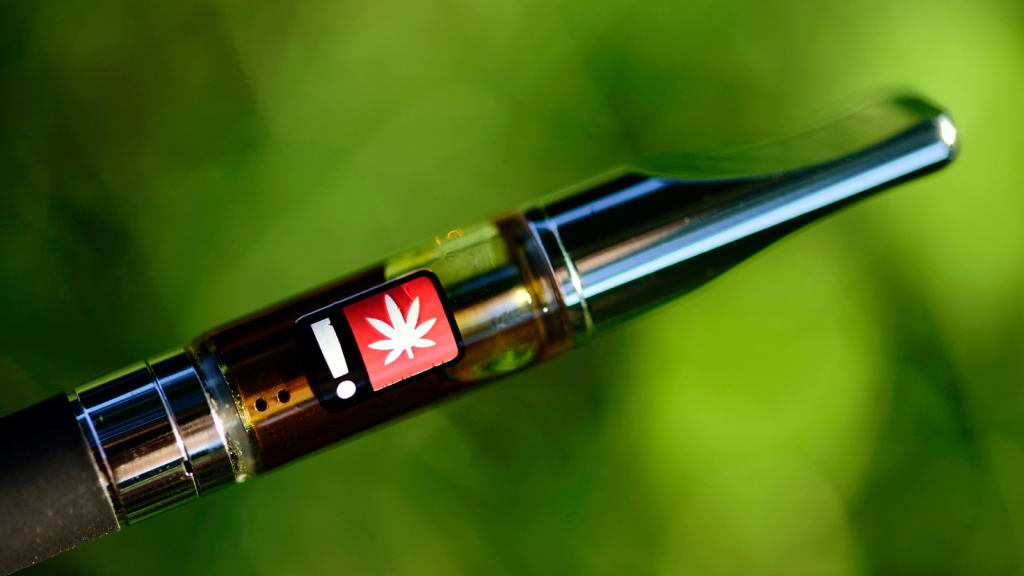 Modern THCA carts usage reflecting shifting attitudes toward alternative cannabis consumption methods